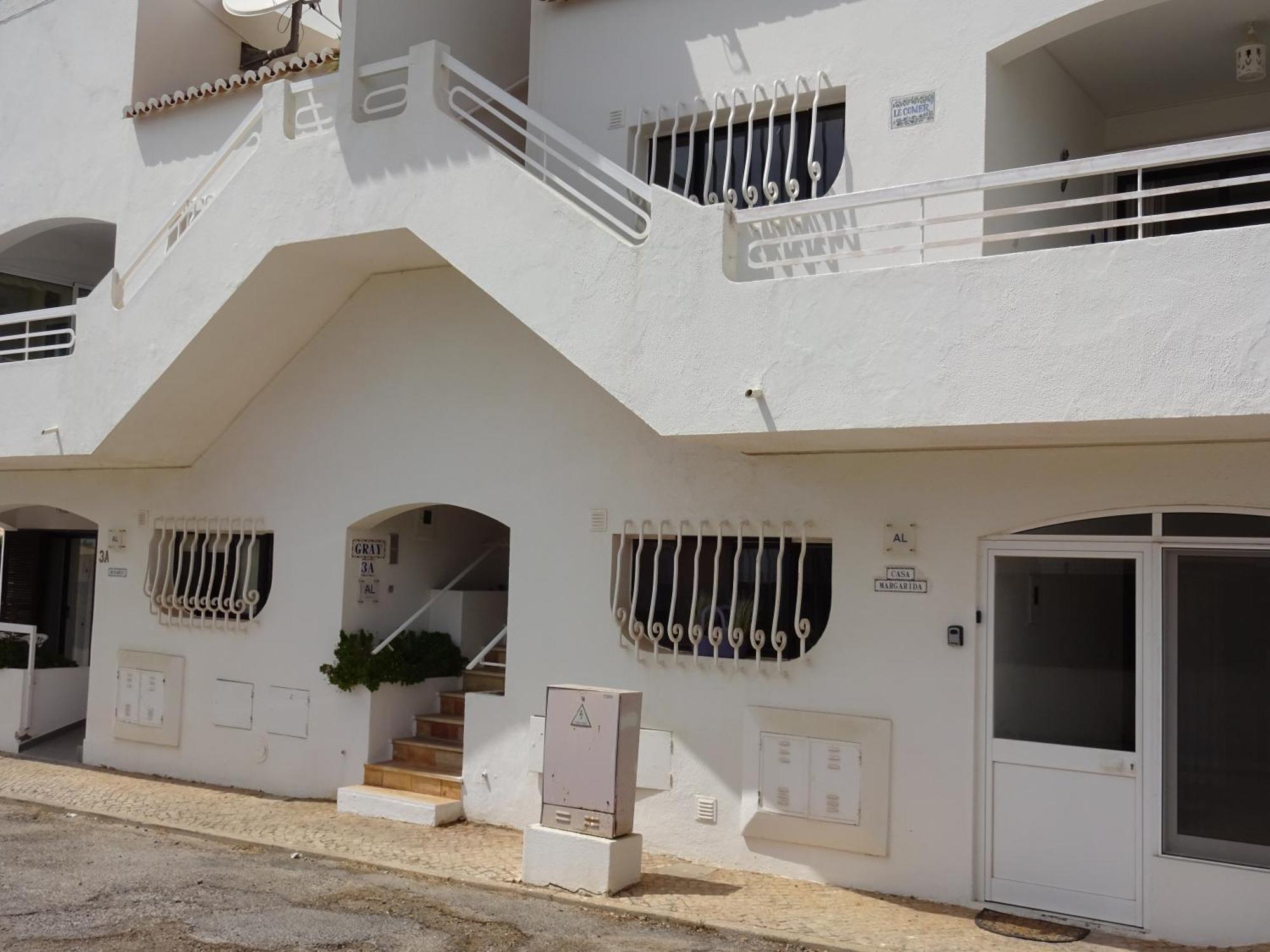 Lecomer Apartment *